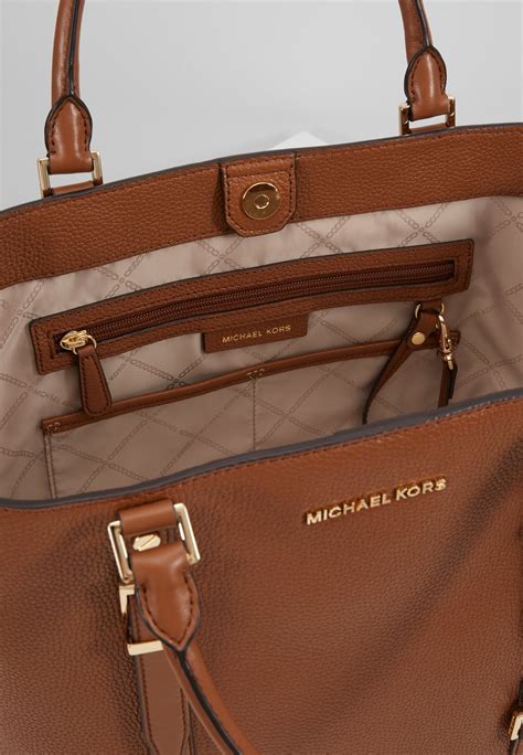 michael kors bedford large tote replica|michael kors bedford legacy medium.